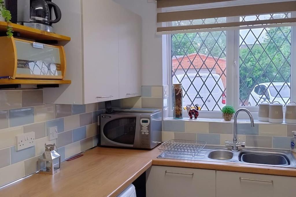Ludlow Mews Town House With Free Parking מראה חיצוני תמונה